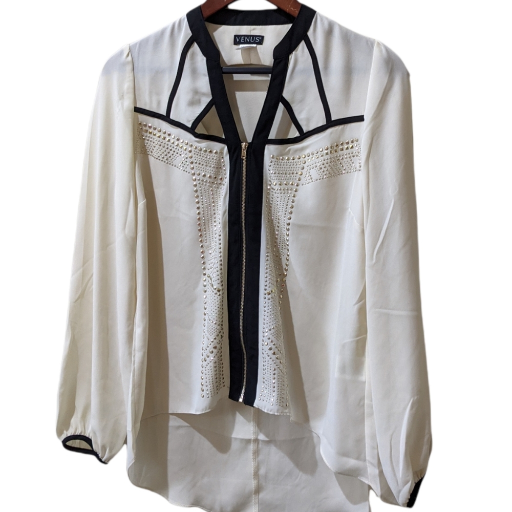 Venus Blouse NWOT